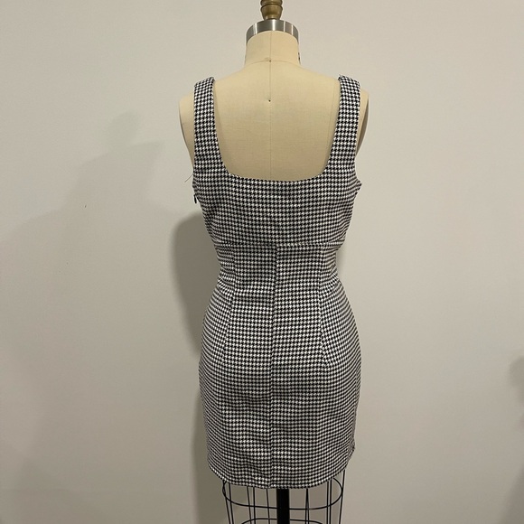 H&M Herringbone square neck dress - Picture 2 of 6